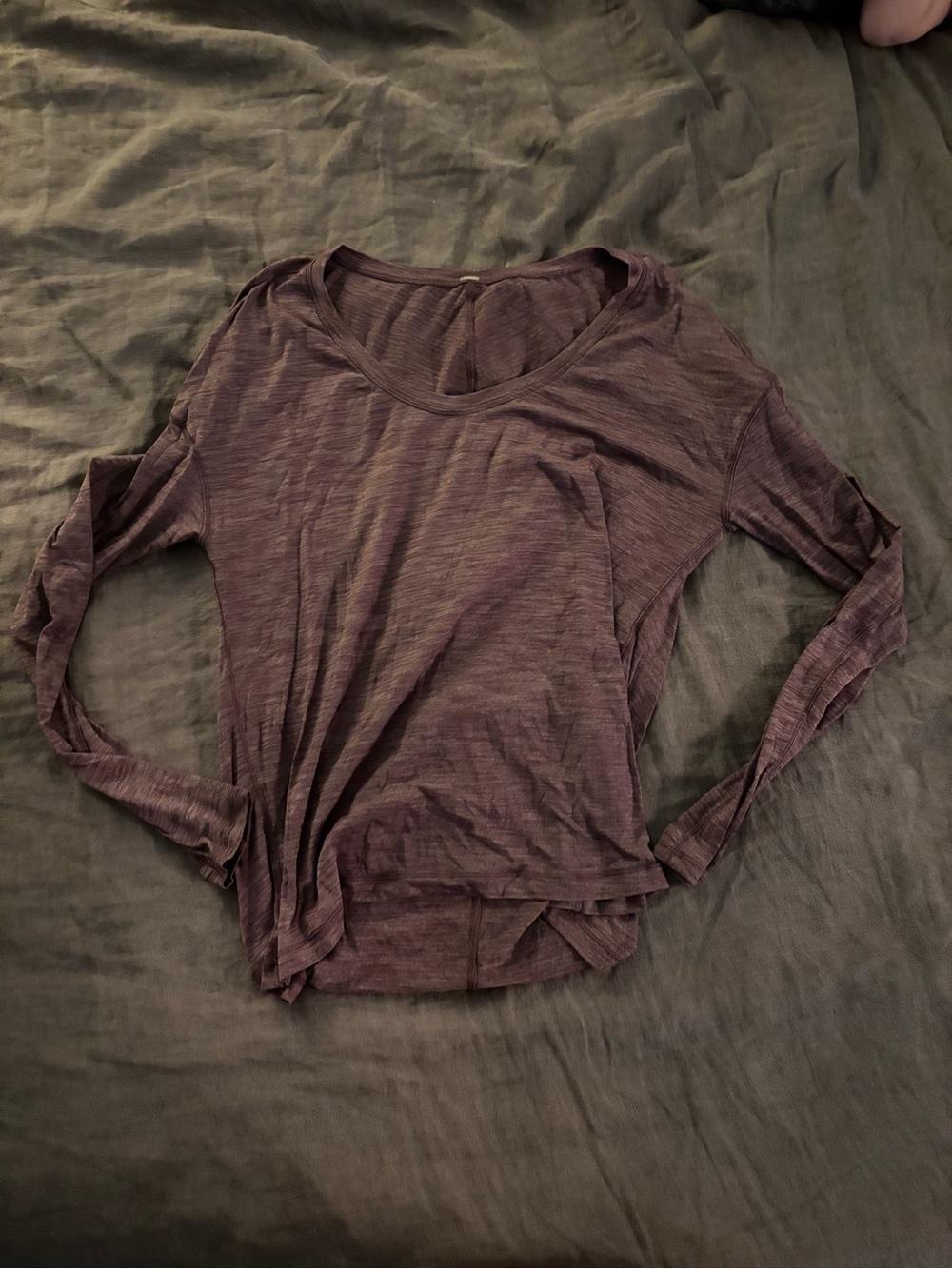 lululemon athletica Lightweight Long-Sleeve Scoop Top — Plum